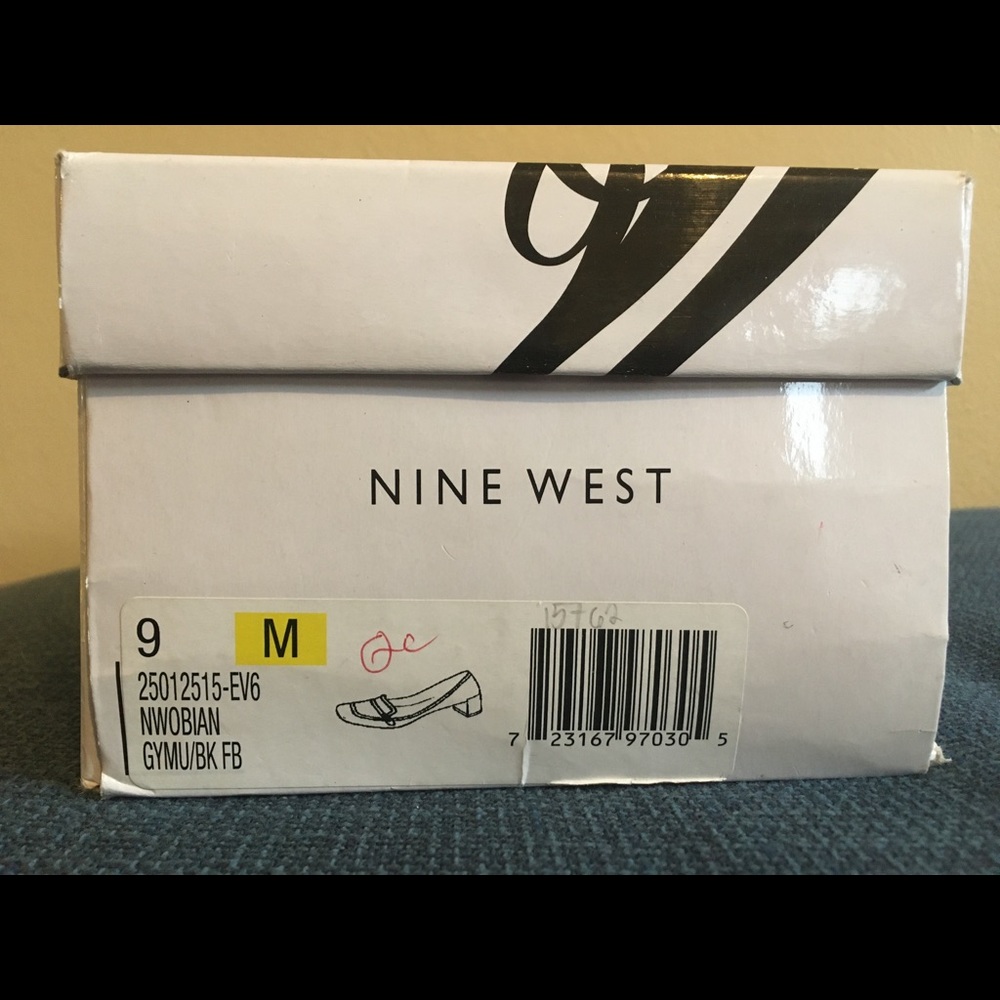 Nine West size 9 multi coloured Heels